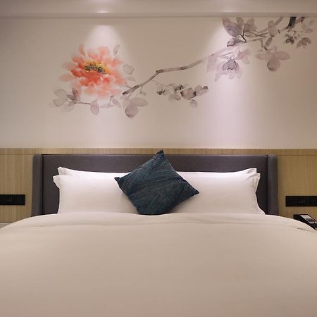 Paco Hotel Guangzhou Jiangtai Road Metro Branch Kültér fotó