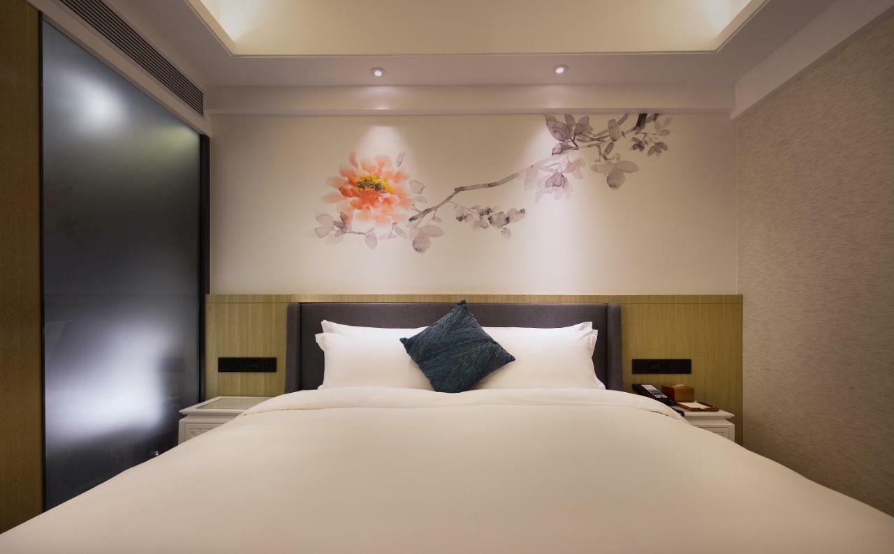 Paco Hotel Guangzhou Jiangtai Road Metro Branch Kültér fotó