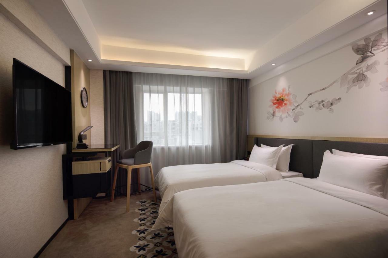Paco Hotel Guangzhou Jiangtai Road Metro Branch Kültér fotó